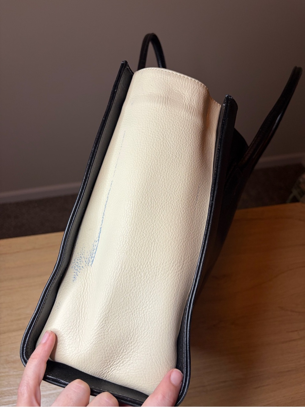 Kelly Tooke Designer Black and Cream Leather Tote Bag - Picture 5 of 13